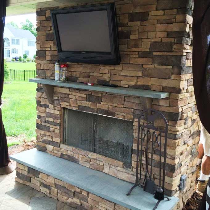 Outdoor Fireplace Contractor